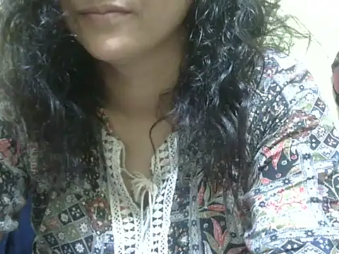 Your cutiepie  online show from December 14, 2025, 5:51 pm