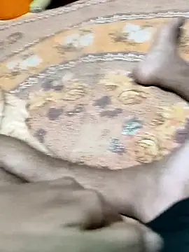 Yashkumar 0697 online show from November 22, 2025, 7:46 pm