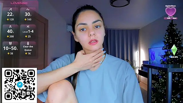 EmiliaZen online show from December 17, 2025, 1:17 pm