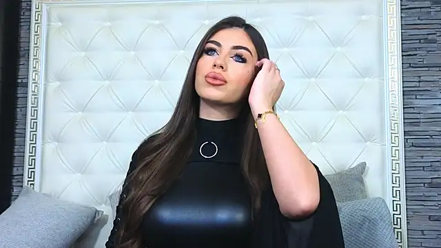 EliteDomina online show from April 18, 2026, 4:16 am