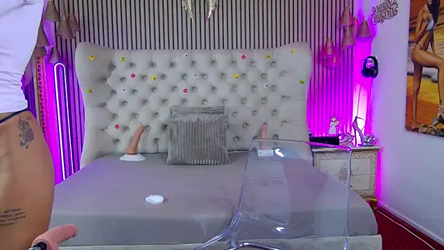 PlayfulShow online show from October 18, 2025, 1:56 pm