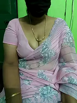 Snapshot of niiveditha chatting on March 20, 2025, 12:00 pm niiveditha online show from March 20, 2025, 12:00 pm