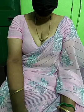 Snapshot of niiveditha chatting on March 20, 2025, 7:57 pm niiveditha online show from March 20, 2025, 7:57 pm