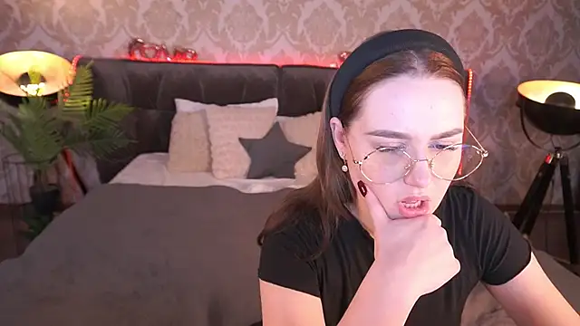 DivineJass online show from February 27, 2025, 12:21 am