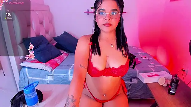 Snapshot of Tatianaa@xh chatting on September 13, 2025, 5:46 pm Tatianaaxh online show from September 13, 2025, 5:46 pm