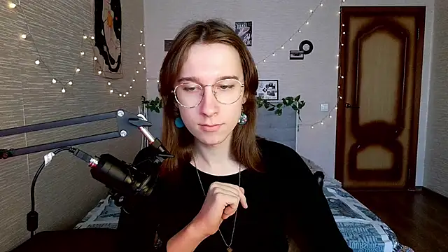 tangerine4dreams online show from February 17, 2025, 6:31 am