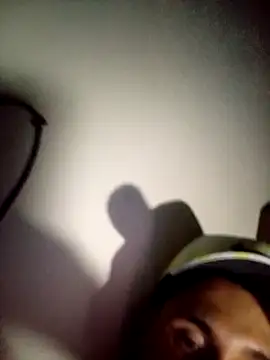 Colombiano2606 online show from March 1, 2026, 7:54 am