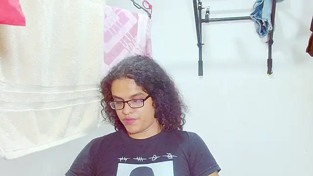 Diane blossom online show from March 8, 2025, 3:17 am