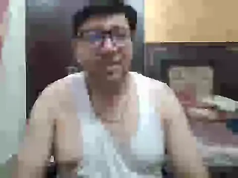 Snapshot of innocentboy1987 chatting on February 17, 2025, 8:09 am innocentboy1987 online show from February 17, 2025, 8:09 am