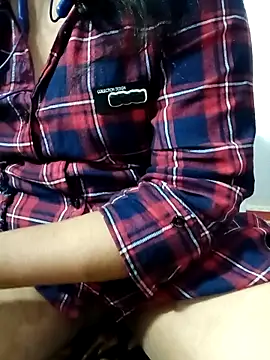 Snapshot of Radhika-mahi chatting on November 23, 2025, 4:51 pm Radhika-mahi online show from November 23, 2025, 4:51 pm