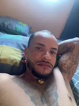 ErikMonstro 10 online show from February 15, 2025, 10:22 am