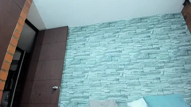 nicollesofia2 online show from March 2, 2025, 7:21 am