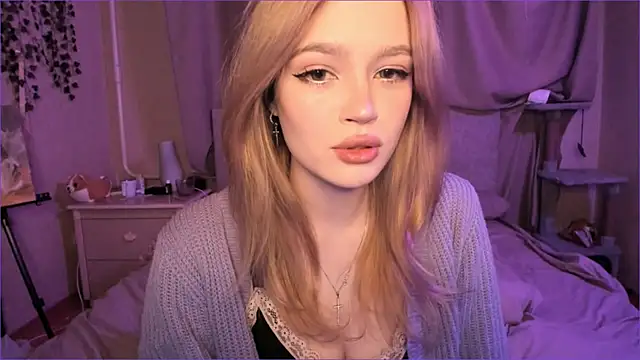 MiaRanki online show from February 7, 2026, 8:34 pm