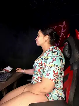 Carola-Ross online show from March 19, 2025, 8:23 am