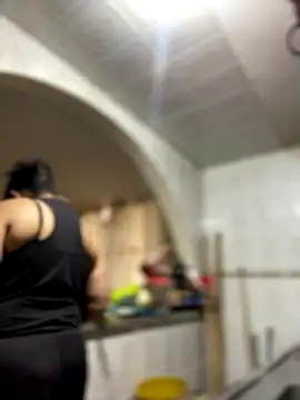 Carola-Ross online show from October 1, 2025, 6:58 pm