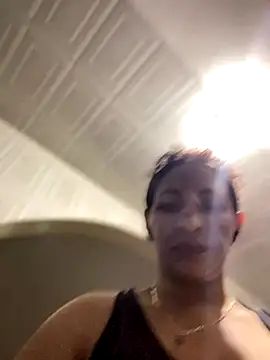 Carola-Ross online show from October 6, 2025, 7:11 pm