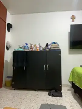 Carola-Ross online show from October 26, 2025, 4:57 pm