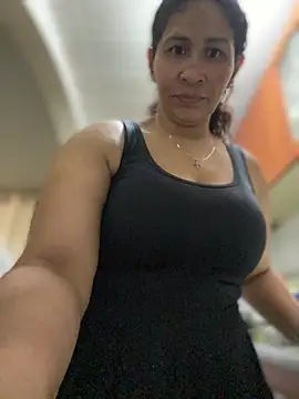 Carola-Ross online show from May 14, 2026, 7:53 pm
