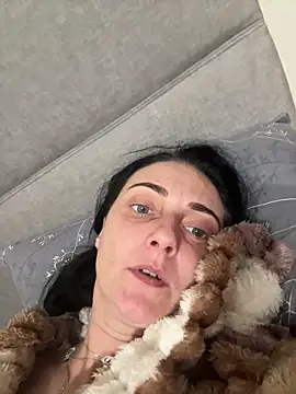 Miroslava1247 online show from April 7, 2026, 4:07 pm