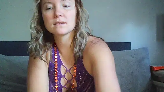 sexiirose22 online show from October 31, 2025, 4:19 pm