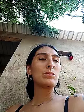 single mother indecent online show from September 22, 2025, 5:15 pm