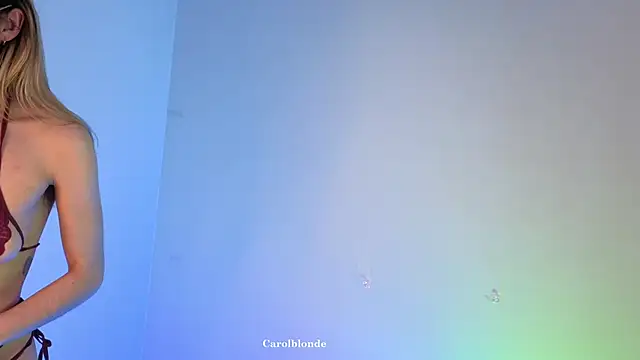 Snapshot of Carolblonde chatting on October 1, 2025, 3:34 am Carolblonde online show from October 1, 2025, 3:34 am