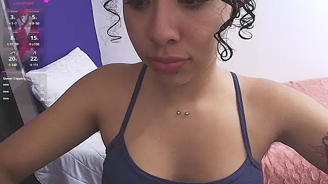 Snapshot of Dhalila_ chatting on March 28, 2026, 11:04 pm Dhalila online show from March 28, 2026, 11:04 pm