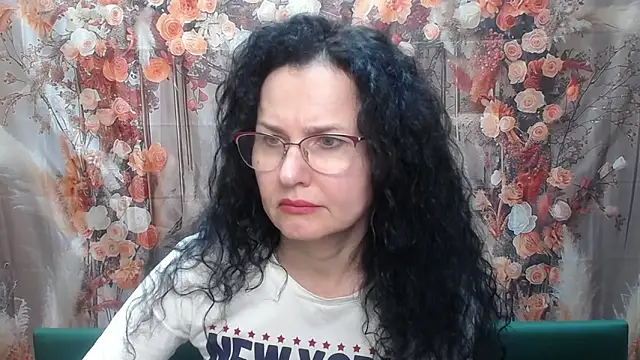 Snapshot of Miroslava_Happi chatting on March 12, 2026, 8:42 am Miroslava Happi online show from March 12, 2026, 8:42 am