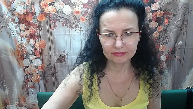 Snapshot of Miroslava_Happi chatting on July 5, 2026, 6:20 am Miroslava Happi online show from July 5, 2026, 6:20 am