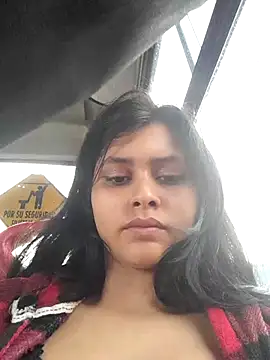 CHLOE ISABELL online show from February 25, 2025, 5:15 pm