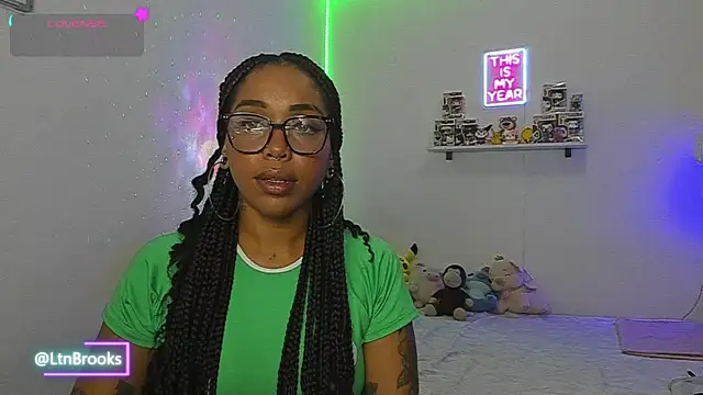 Snapshot of Annaa_Brooks chatting on February 28, 2026, 5:47 pm Annaa Brooks online show from February 28, 2026, 5:47 pm