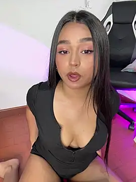  JuliSweet  online show from February 24, 2026, 12:19 am