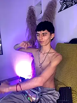 MaikyCooper online show from September 13, 2025, 8:08 pm