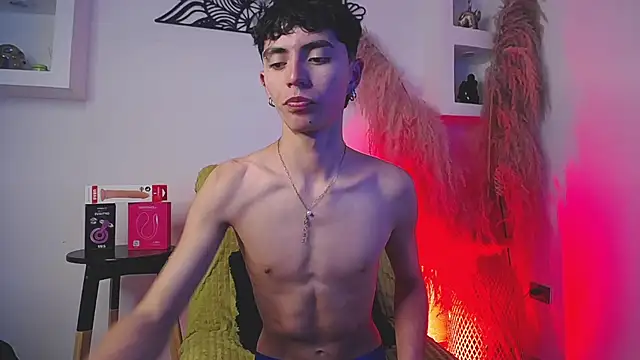 MaikyCooper online show from September 23, 2025, 9:07 pm