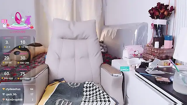 Snapshot of Tangtang-baby chatting on February 3, 2026, 6:22 am Tangtang-baby online show from February 3, 2026, 6:22 am