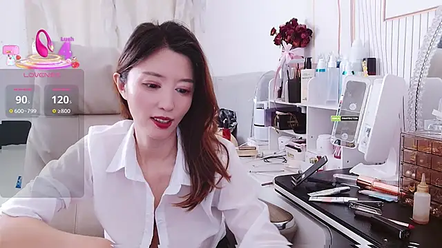 Tangtang-baby online show from May 30, 2026, 4:31 am
