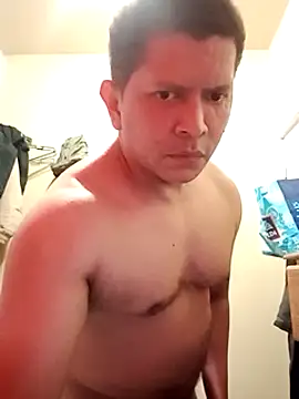 machoactivo1 online show from February 18, 2025, 8:38 am