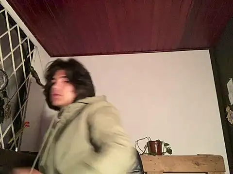 Snapshot of shadowsofgarden chatting on February 27, 2025, 10:26 am shadowsofgarden online show from February 27, 2025, 10:26 am