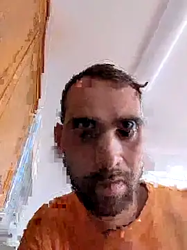 Snapshot of mikeee6538 chatting on November 18, 2025, 9:36 am mikeee6538 online show from November 18, 2025, 9:36 am