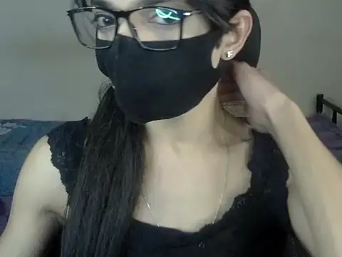 YourCDBitch online show from October 6, 2025, 8:28 pm