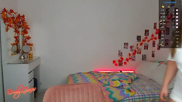 EmilyxxGraces online show from November 19, 2025, 12:21 am