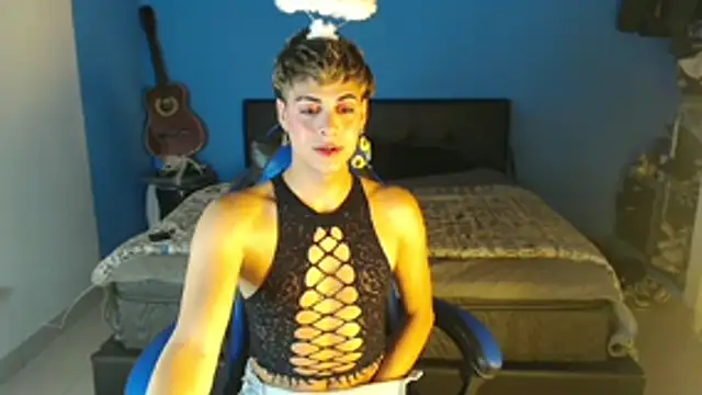 mchissexx online show from October 21, 2025, 11:49 pm