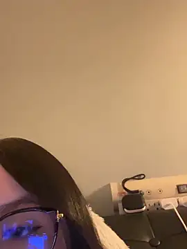 ValentinaOrtiz3 online show from March 13, 2026, 12:39 am