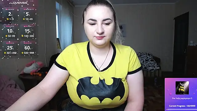 YourSwetiwGirl online show from November 5, 2025, 11:10 am