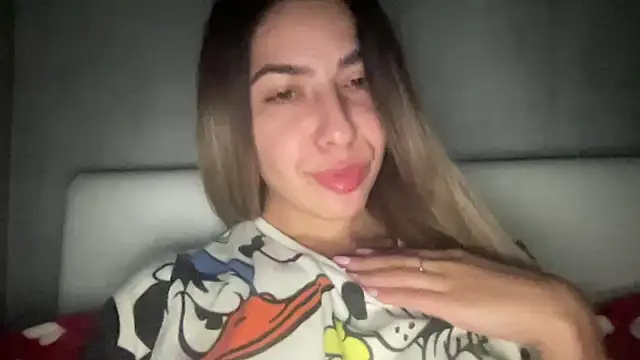 sarrah rossy online show from November 6, 2025, 10:21 pm