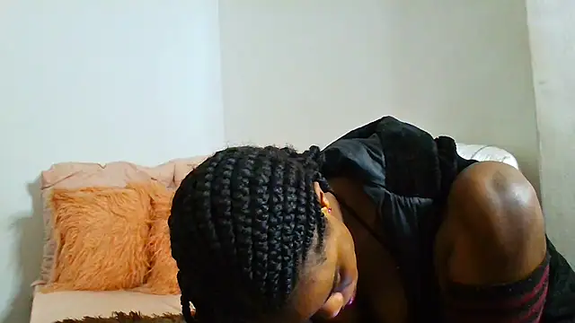 victora3 online show from October 21, 2025, 5:41 am