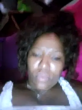 Snapshot of Coco_Nile chatting on February 21, 2025, 3:54 pm Coco Nile online show from February 21, 2025, 3:54 pm