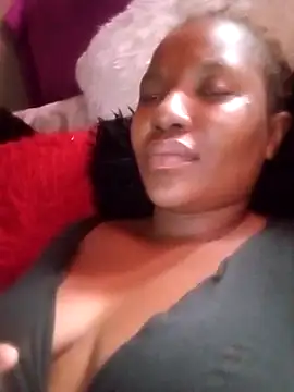Snapshot of Coco_Nile chatting on March 14, 2025, 11:34 am Coco Nile online show from March 14, 2025, 11:34 am
