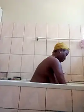 Snapshot of Coco_Nile chatting on November 26, 2025, 7:31 am Coco Nile online show from November 26, 2025, 7:31 am