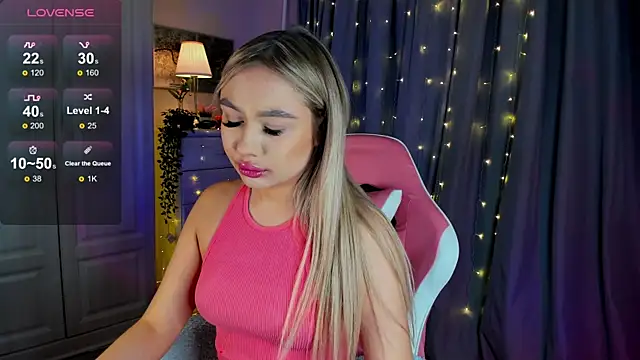 Snapshot of _Loneve__ chatting on March 8, 2025, 4:50 pm  Loneve   online show from March 8, 2025, 4:50 pm